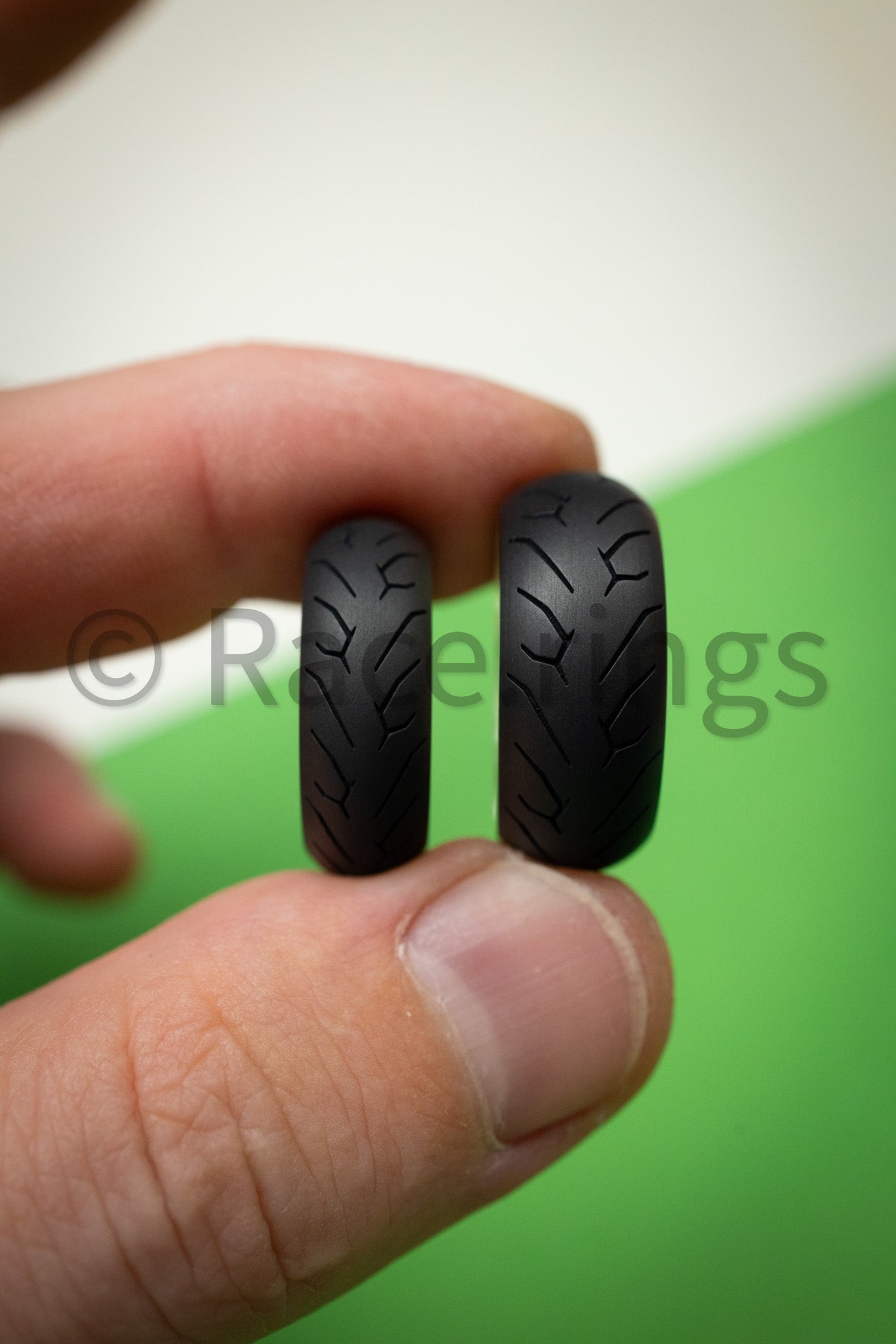 Rosso ll Titanium + Silver